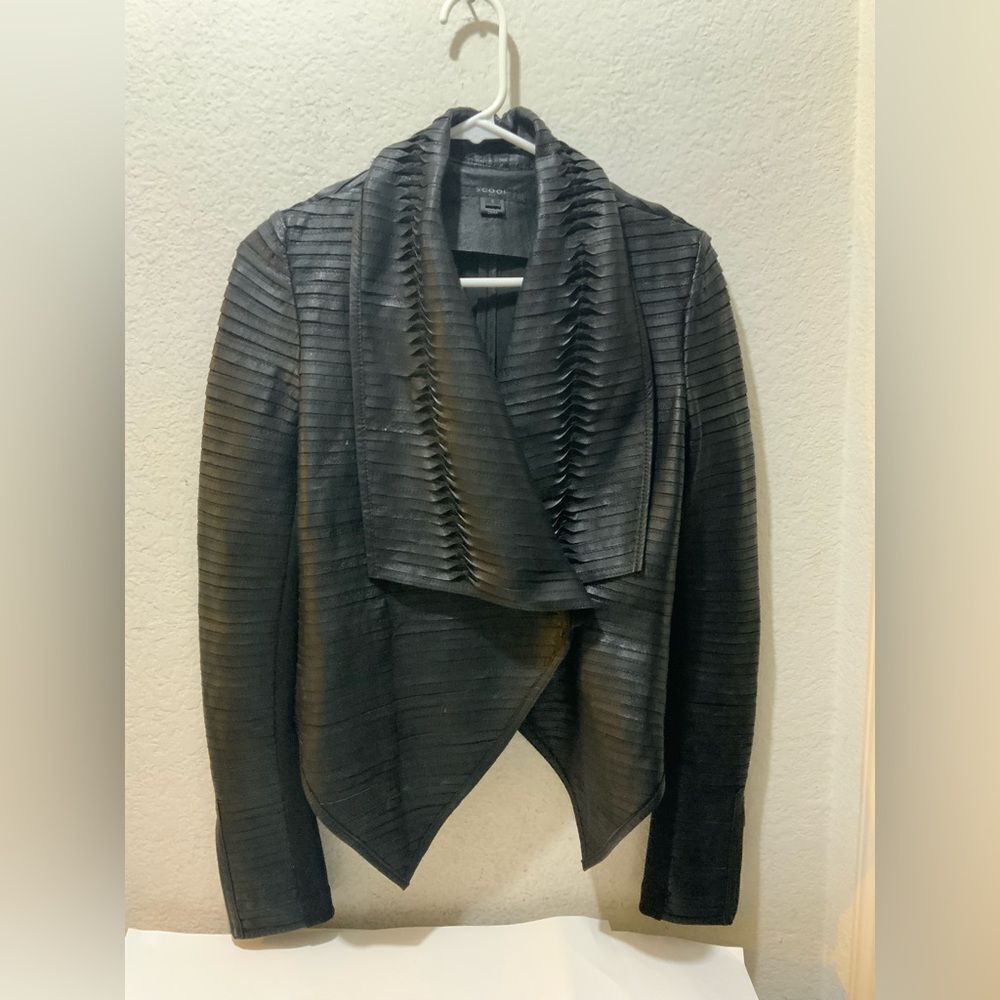 Scoop NYC Black Genuine Leather Jacket - Size Small